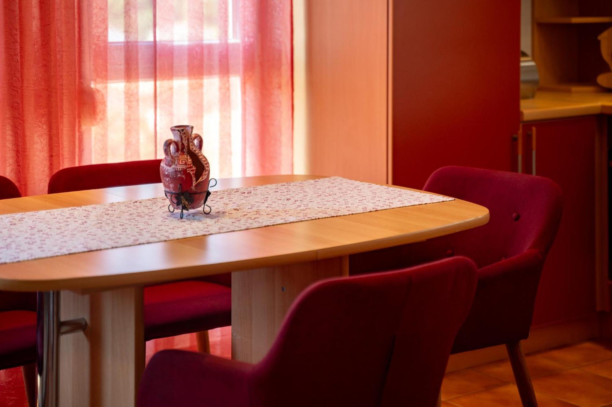 Rab Centar Due Lägenhet Palit Exteriör bild